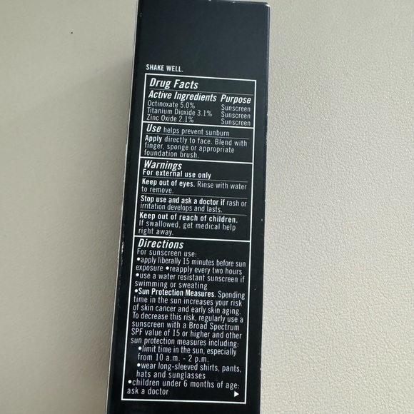 Mac Cosmetics STUDIO WATERWEIGHT SPF 30 FOUNDATION- NC45 - Picture 4 of 4